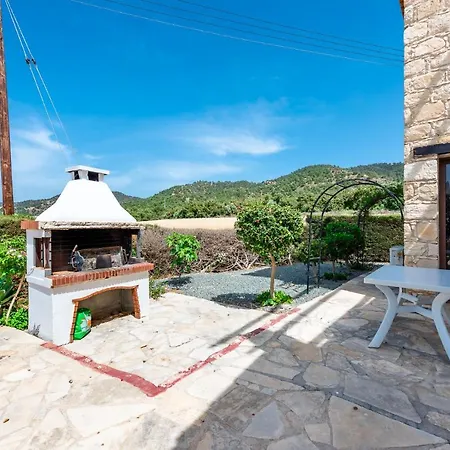 Efi's Stone House-stunning Sea & Mountain Views Βίλα Αργάκα