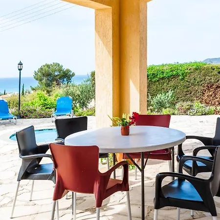 Efi's Stone House-stunning Sea & Mountain Views *